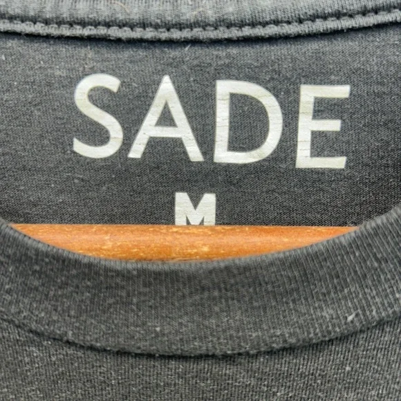 Sade Smooth Operator Graphic Shirt Mens Medium Black Band Tee Portrait Short Slv - Picture 4 of 7